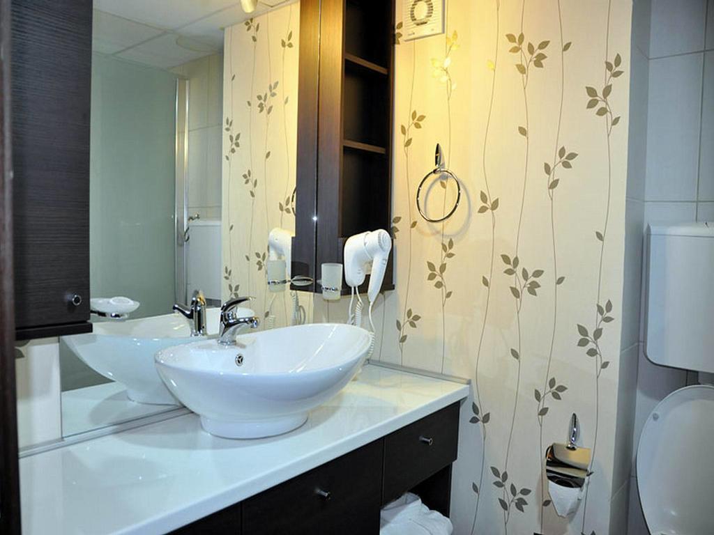 Hotel Jezero Bor Rom bilde