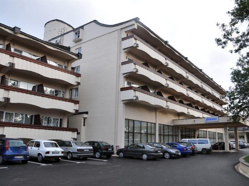 Hotel Jezero Bor Eksteriør bilde