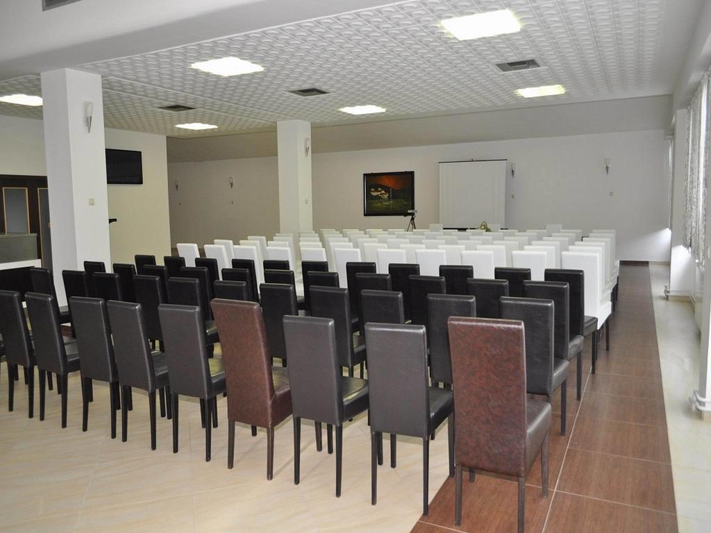 Hotel Jezero Bor Eksteriør bilde